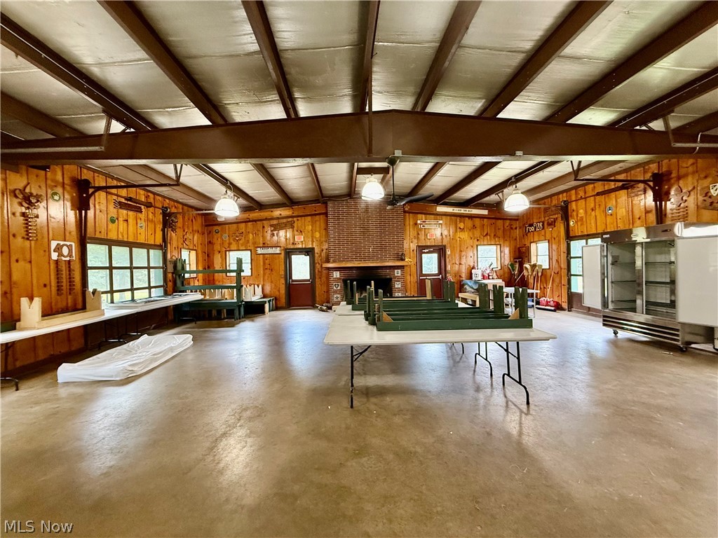 79601 Adams Road Property Photo 4