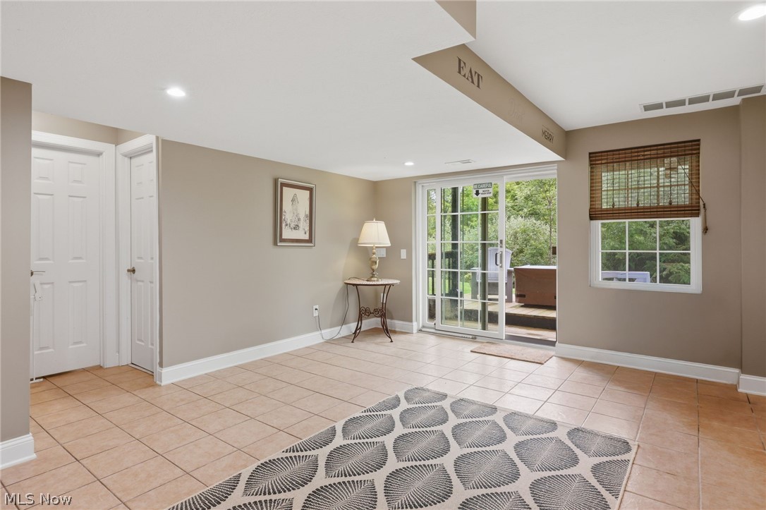 9555 S Brown Road Property Photo 35