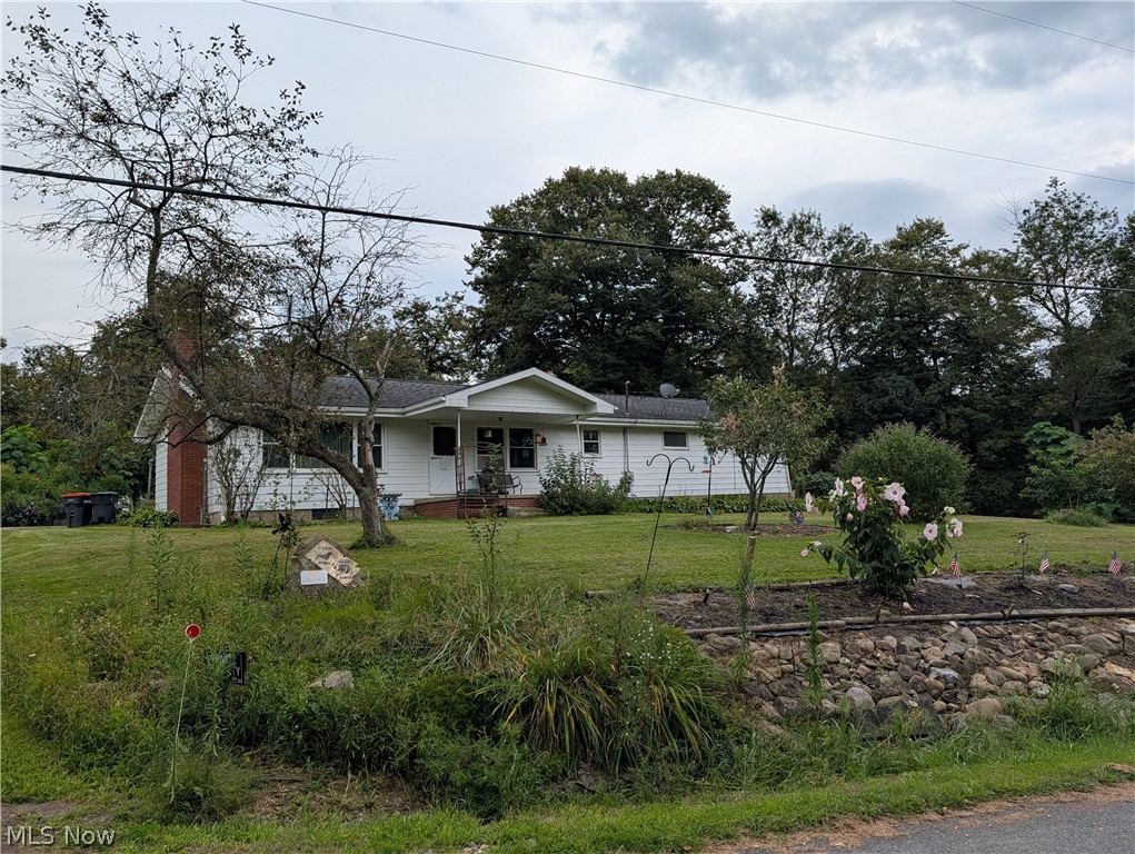13946 Foundry Hill Road Property Photo 1