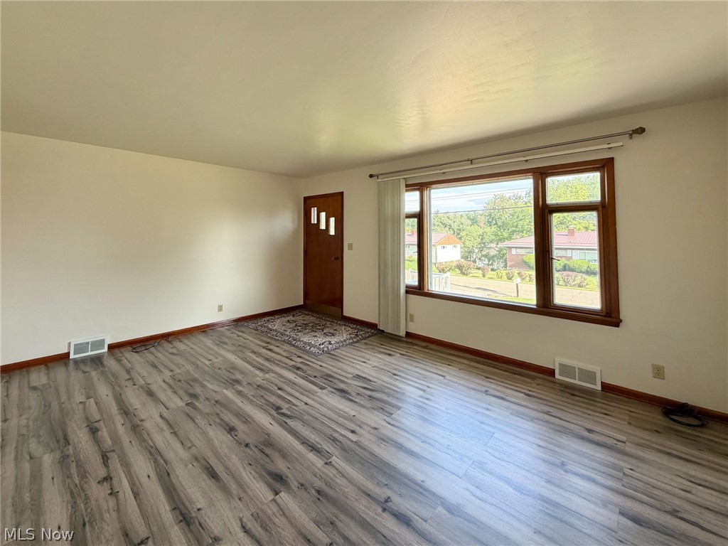 131 Beverly Lane Property Photo 6
