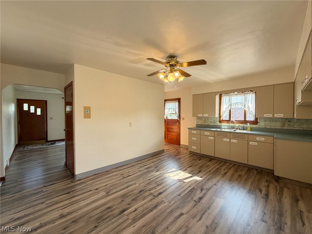 131 Beverly Lane Property Photo 8