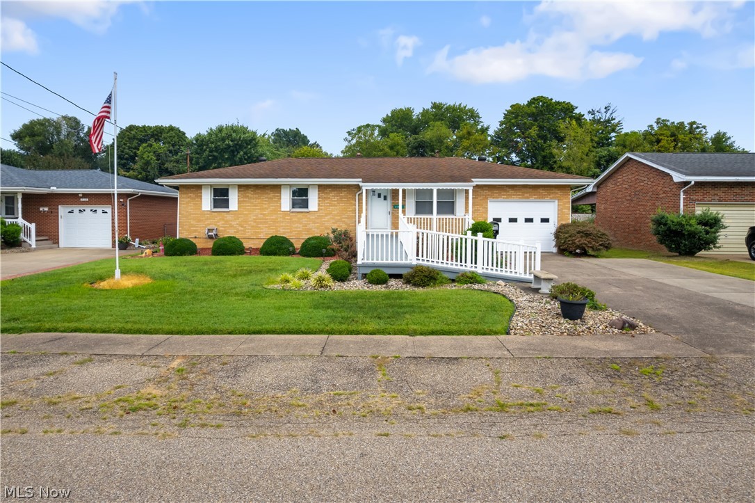 2130 Mctaggert Street Property Photo 1
