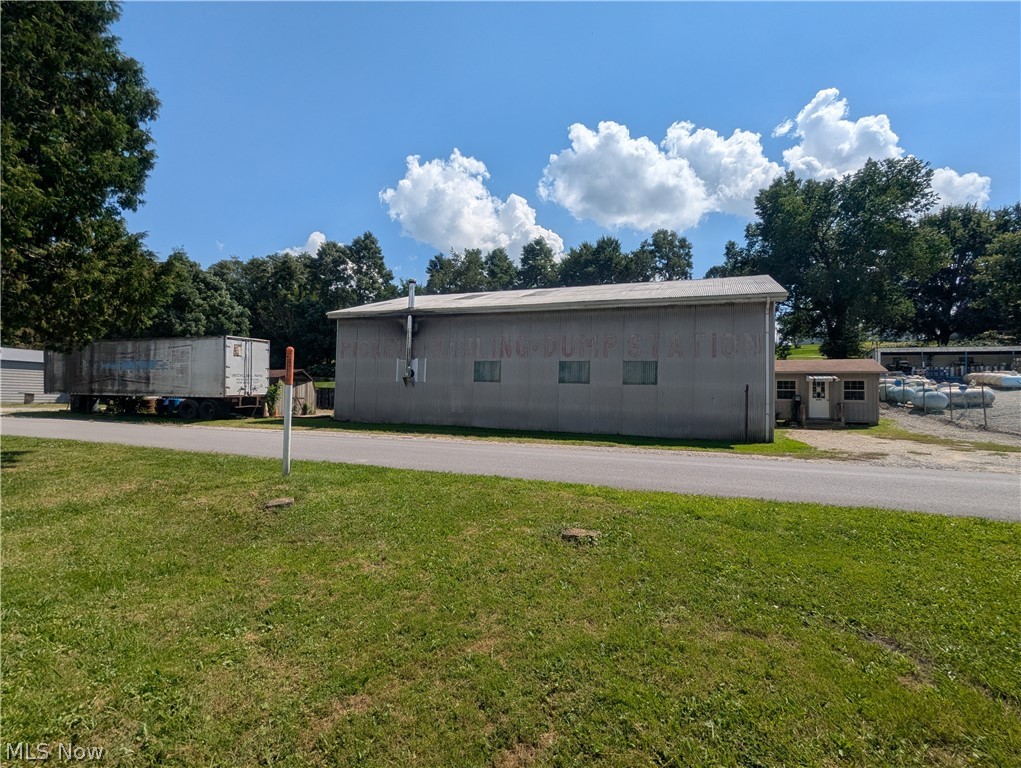 317 E Church Street Property Photo 3
