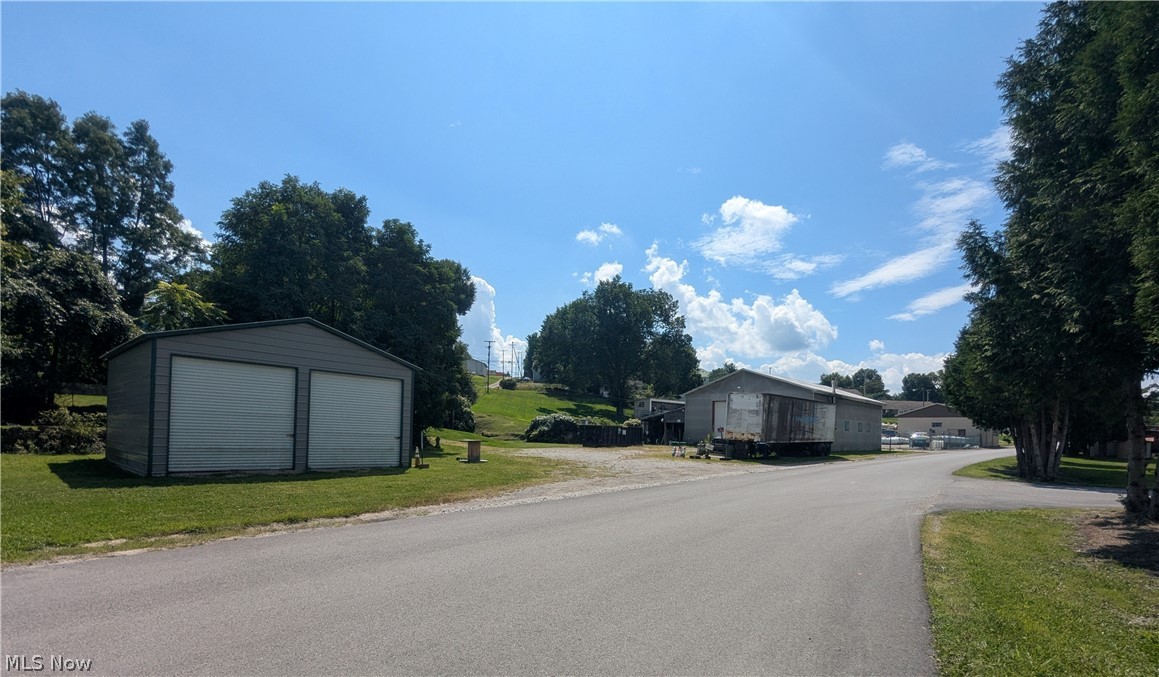 317 E Church Street Property Photo 5