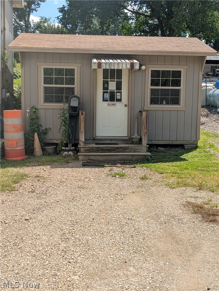 317 E Church Street Property Photo 6