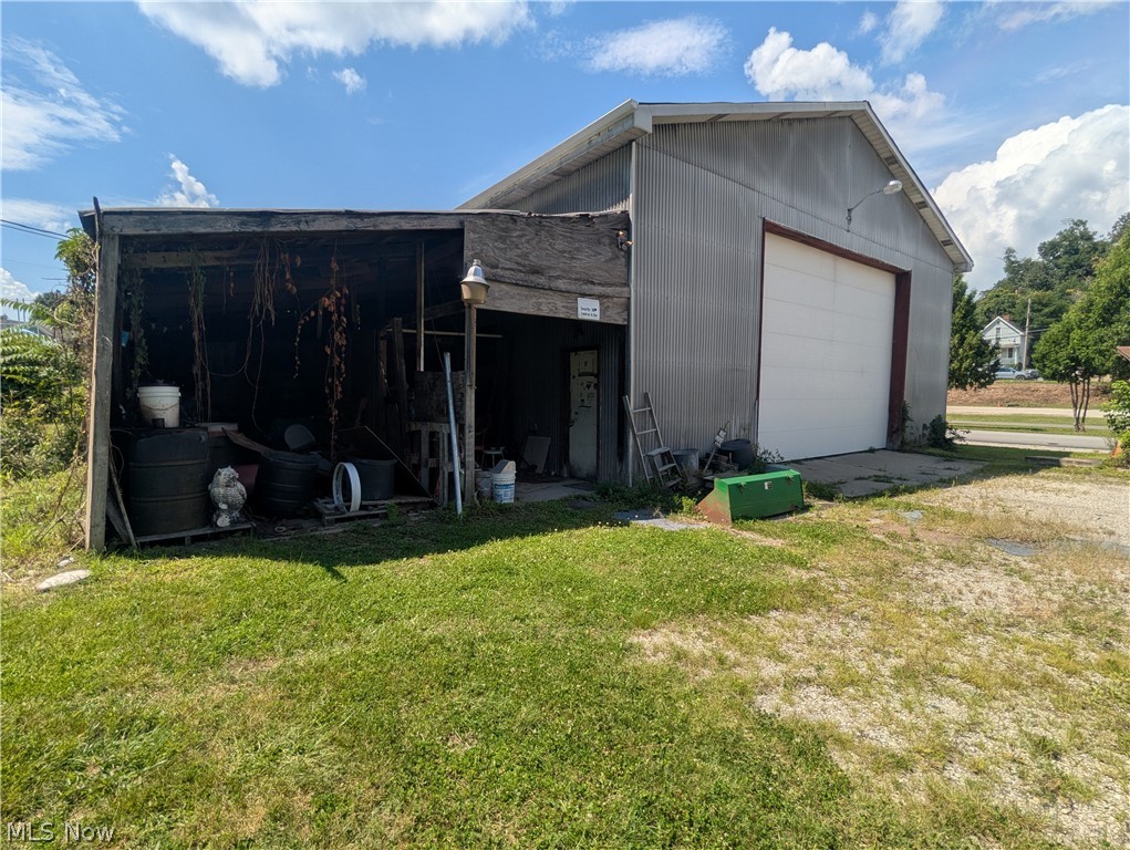 317 E Church Street Property Photo 17
