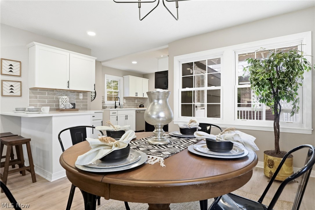 330 Inwood Boulevard Property Photo 12