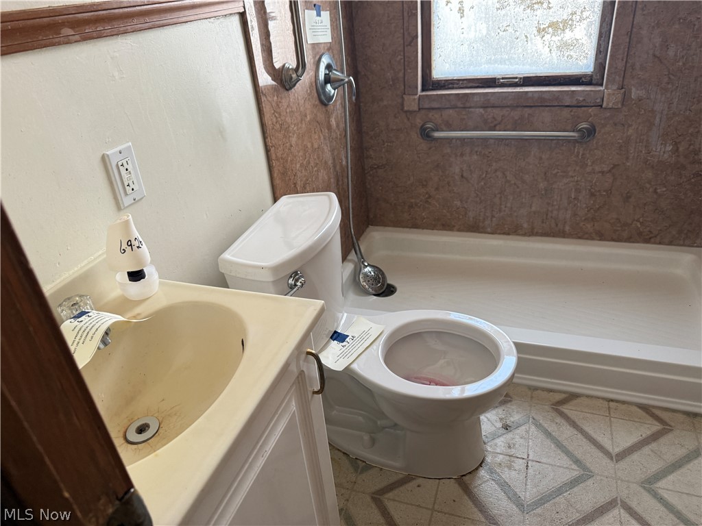 4752 E 88th Property Photo 9