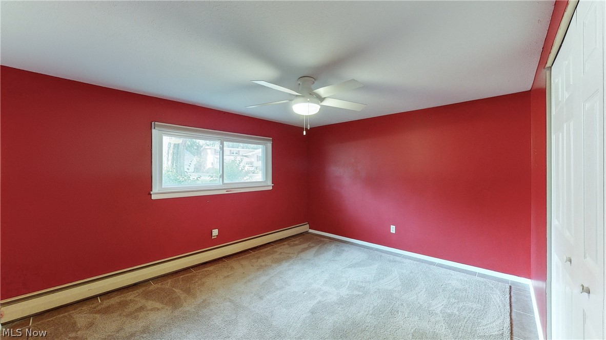 364 Wallace Drive Property Photo 12
