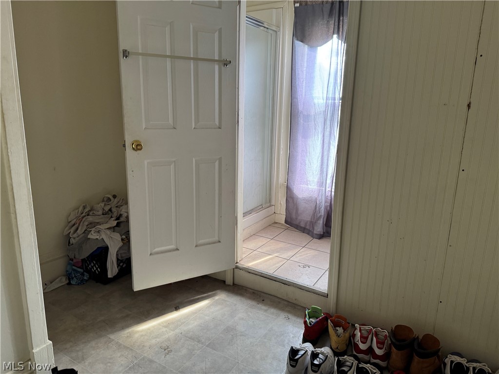 5241301 Property Photo 8