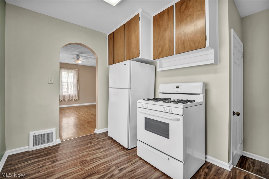 630 Barbara Avenue Property Photo 11