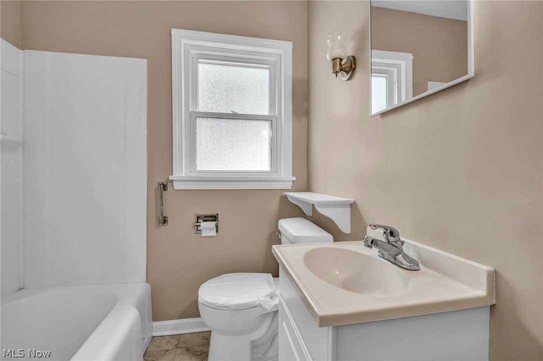 630 Barbara Avenue Property Photo 21