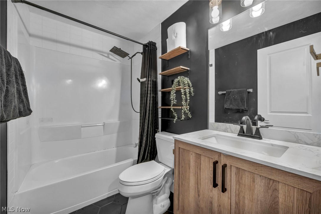 2556 Shakespeare Lane Property Photo 22