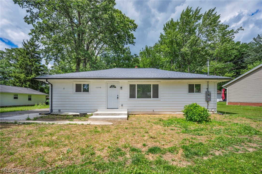 1190 East Boulevard Property Photo 2