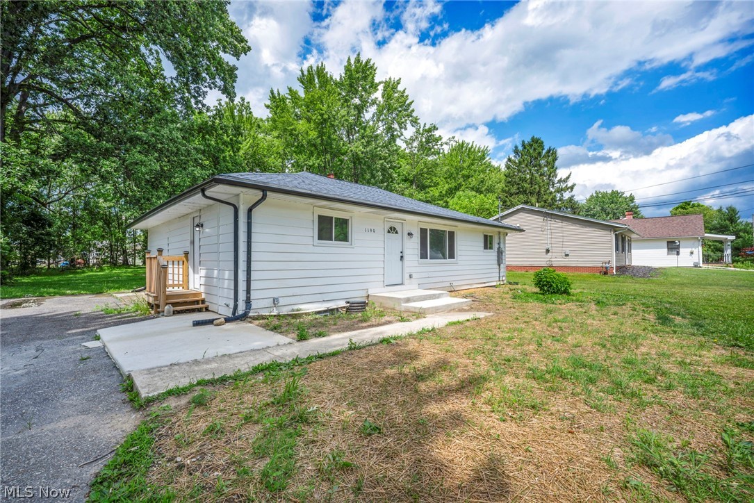 1190 East Boulevard Property Photo 5