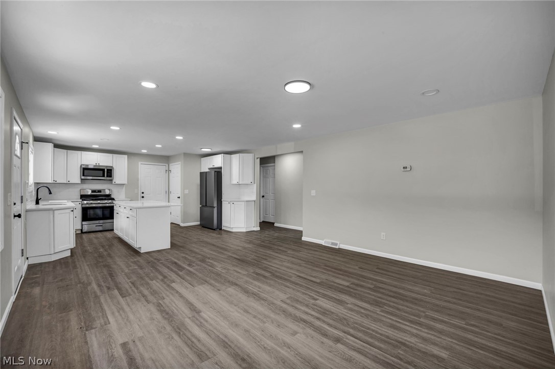 1190 East Boulevard Property Photo 13