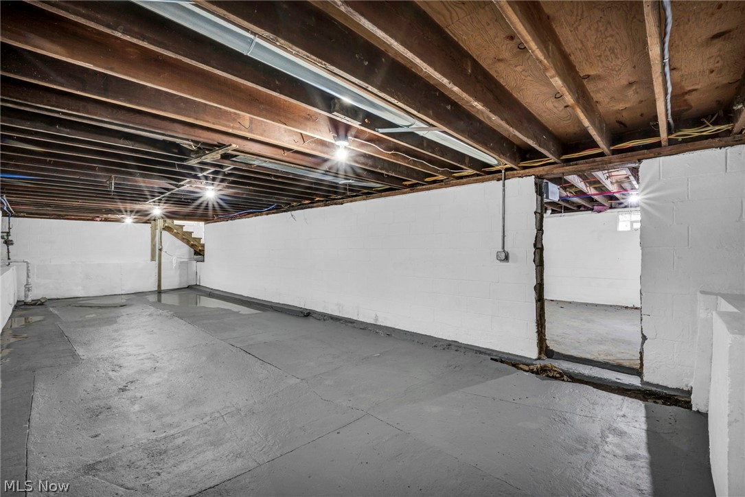 1190 East Boulevard Property Photo 42