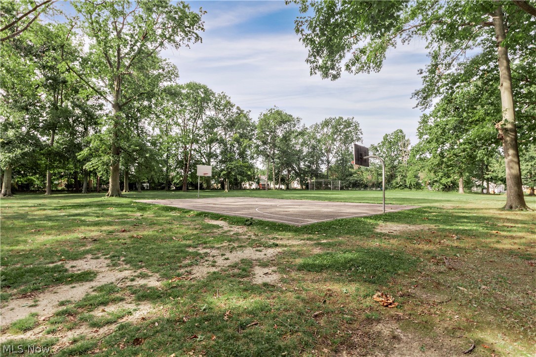 1574 Lee Terrace Drive Property Photo 32