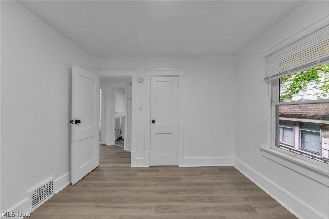 712 Roselle Avenue B/up Property Photo 15