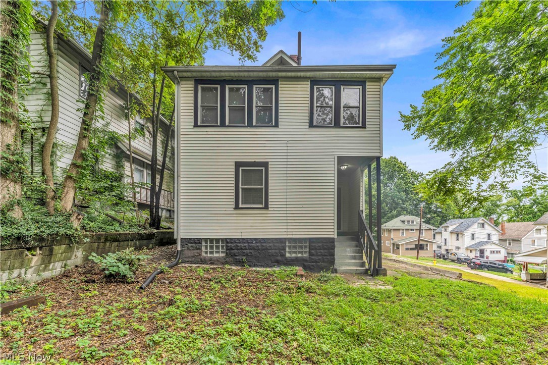 712 Roselle Avenue B/up Property Photo 17