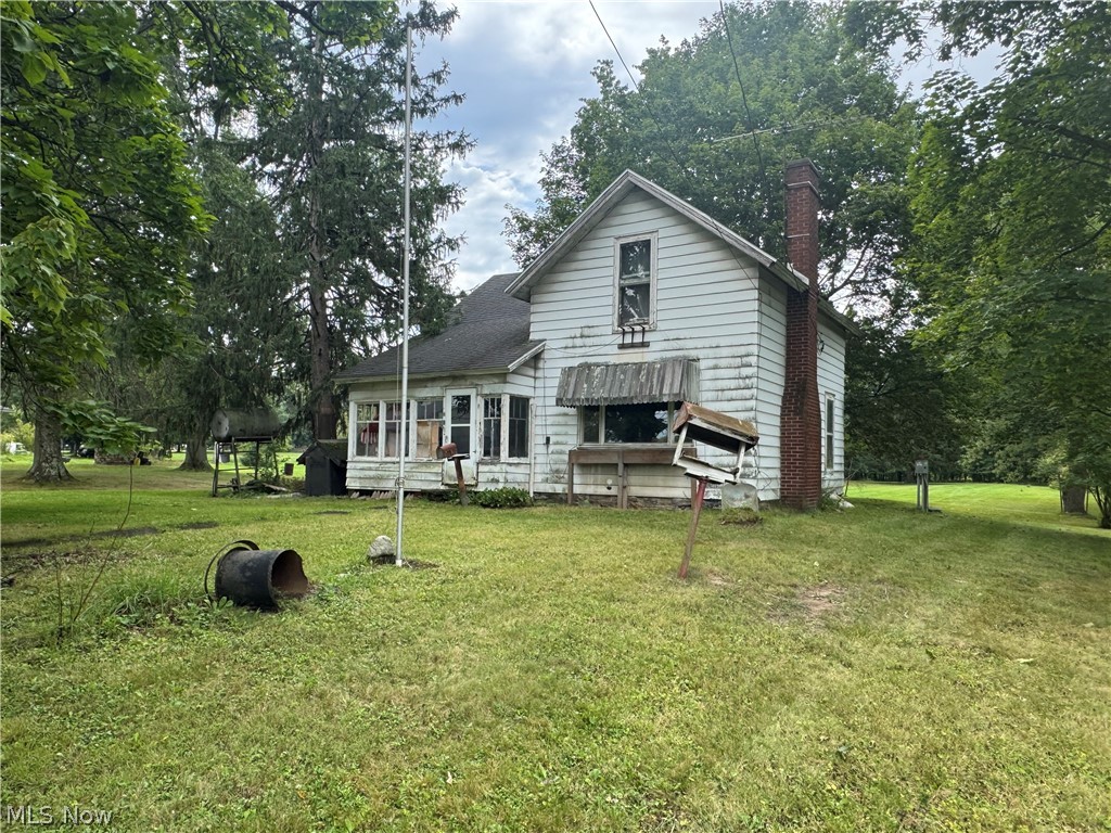 2716 E Water Street Property Photo 1