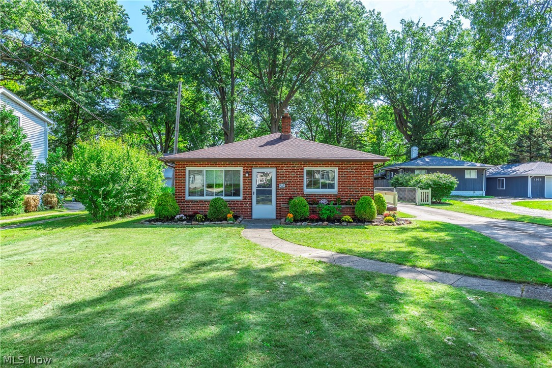 1565 Canterbury Road Property Photo 1