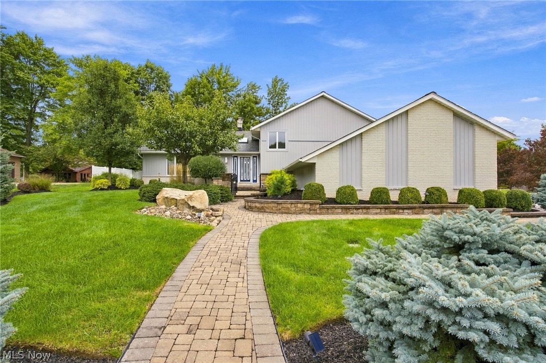 6709 Grandview Drive Property Photo 1