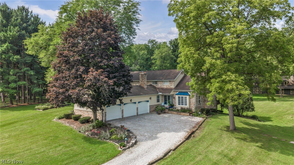 18460 W River Road Property Photo 1
