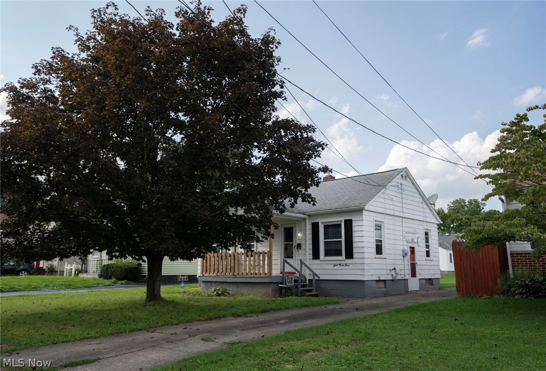 834 Cambridge Avenue Property Photo 2
