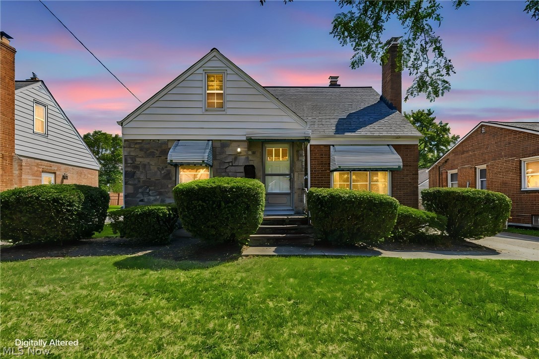 1613 Temple Avenue Property Photo 1
