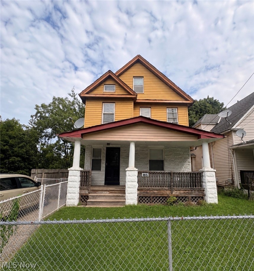 9915 Raymond Avenue Property Photo 1