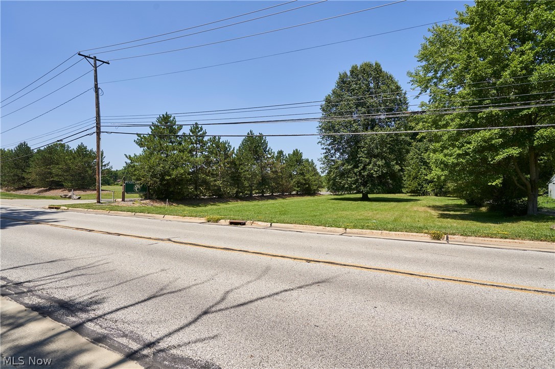 3279 Ridgewood Road Property Photo 4