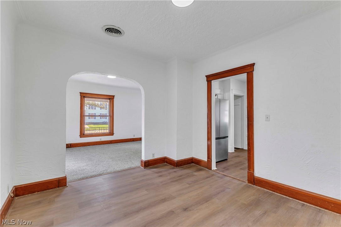909 Lake Avenue Property Photo 14