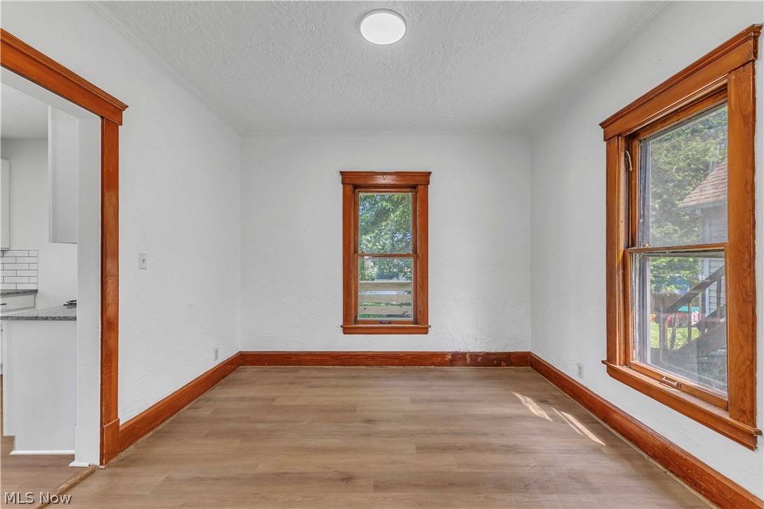 909 Lake Avenue Property Photo 15