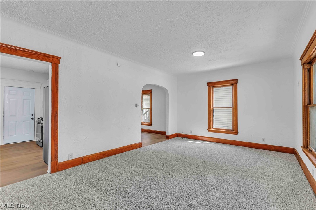 909 Lake Avenue Property Photo 18