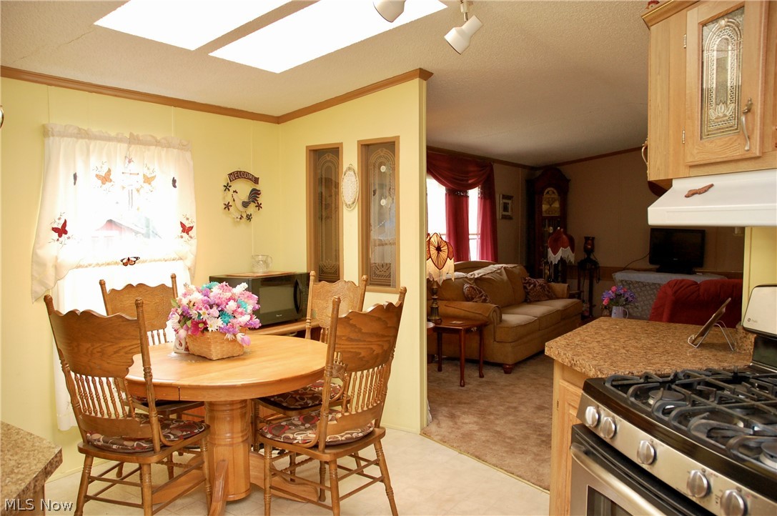 4992 Doylestown Road Property Photo 14