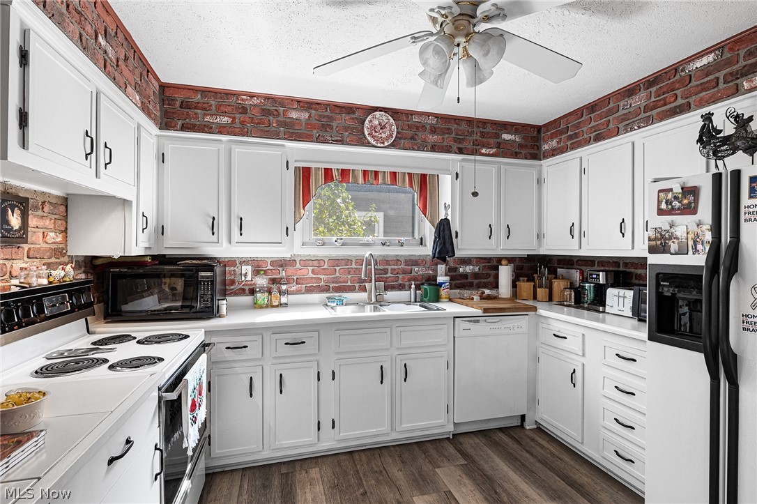 360 Pattie Drive Property Photo 14