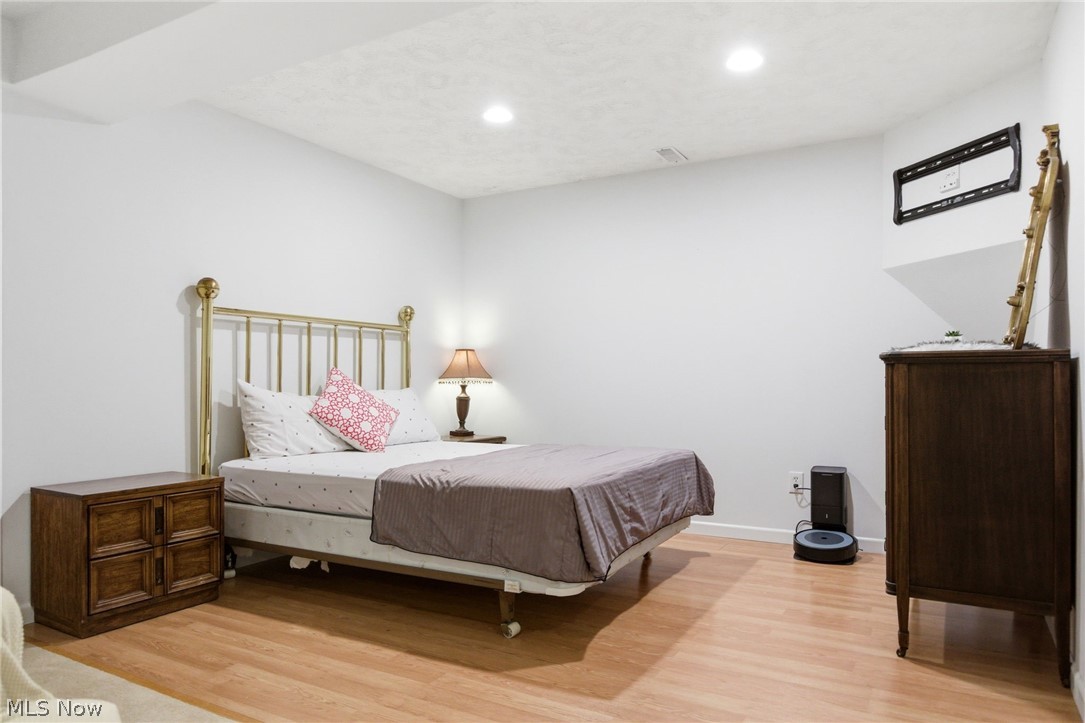 5157 Shillings Way Property Photo 33