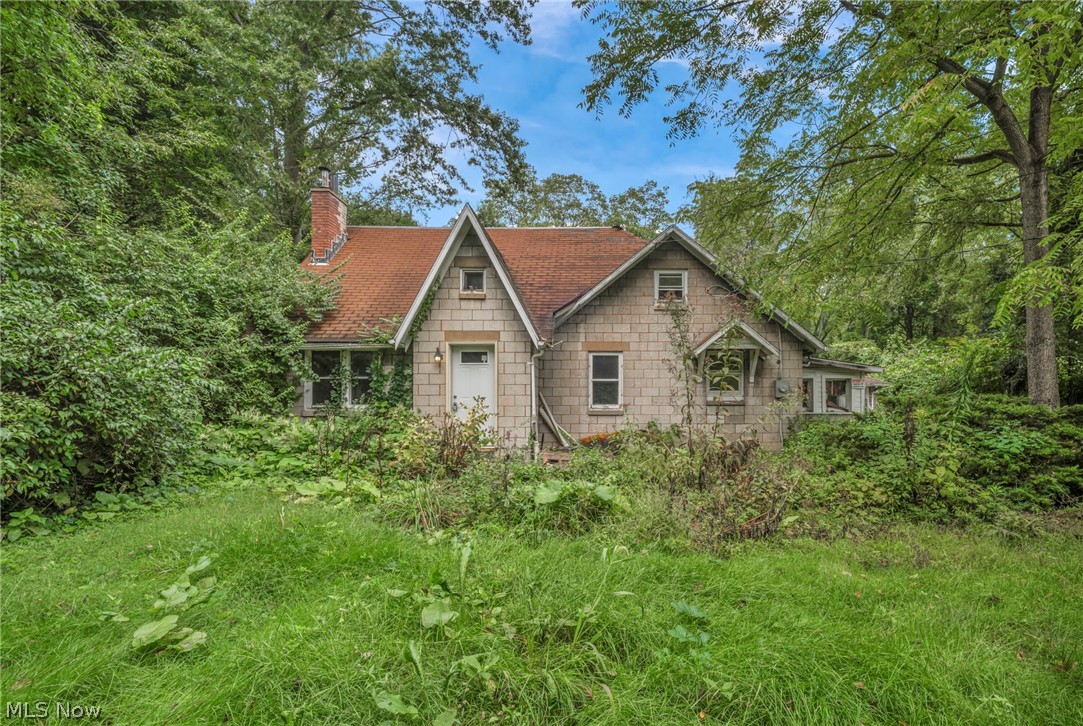1494 Lakeland Avenue Property Photo 1