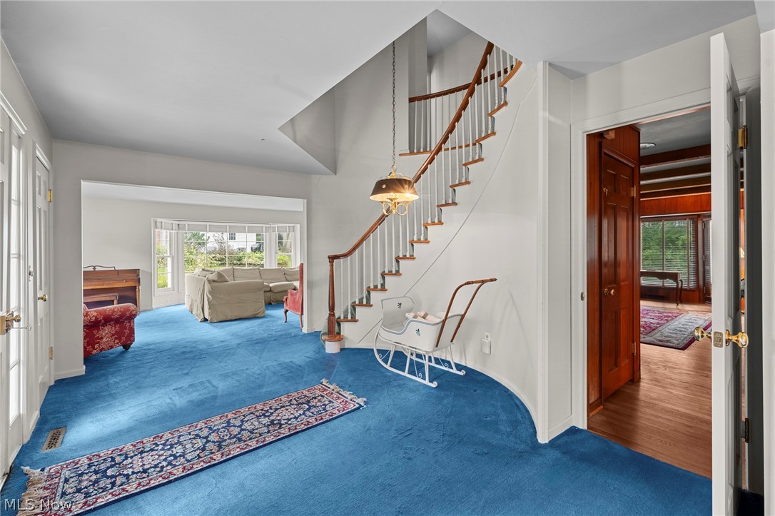 411 Gateway Boulevard Property Photo 20