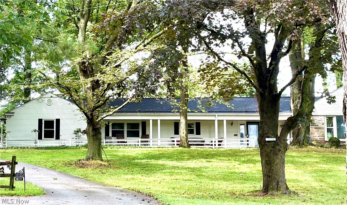 17191 Sagamore Road Property Photo 1