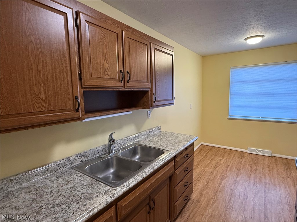 13475 Brookhaven Boulevard Property Photo 3