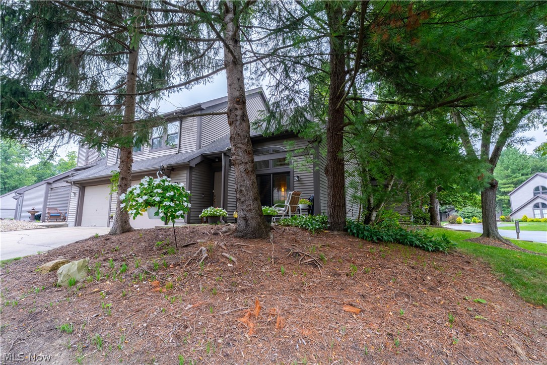 1233 Red Tail Hawk Drive Property Photo 1