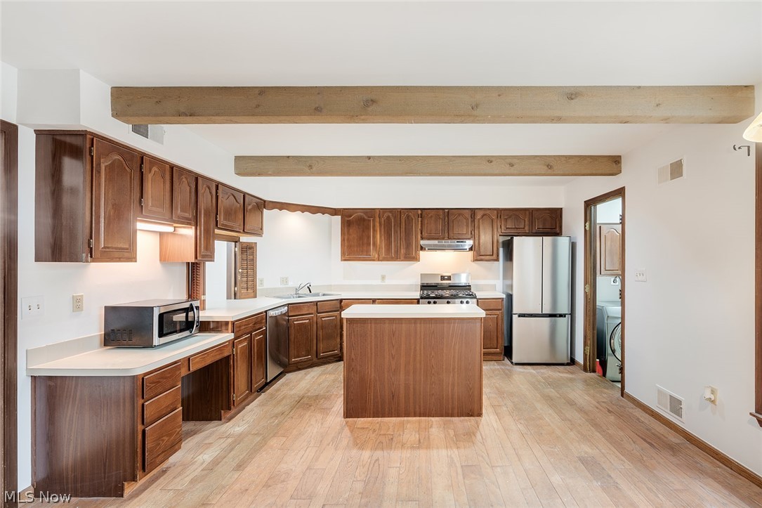 200 Talsman Drive C Property Photo 17