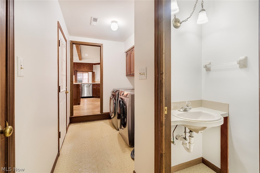 200 Talsman Drive C Property Photo 20