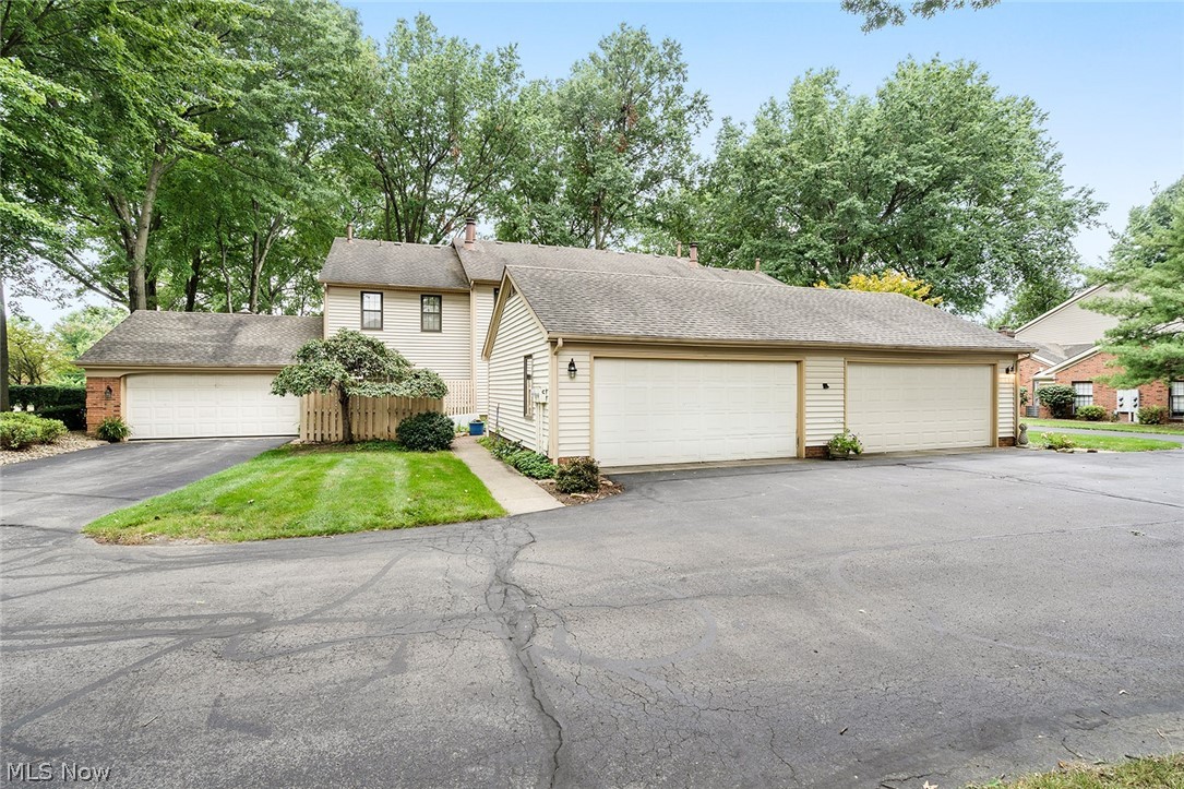 200 Talsman Drive C Property Photo 33