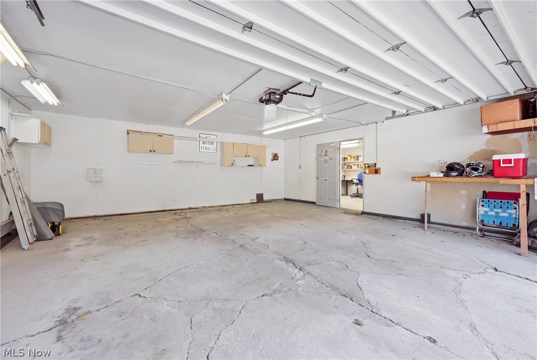 927 Warner Road Se Property Photo 34