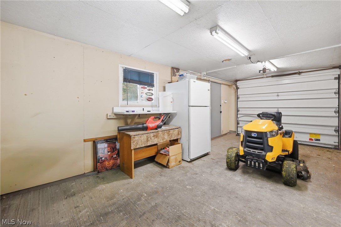 927 Warner Road Se Property Photo 35