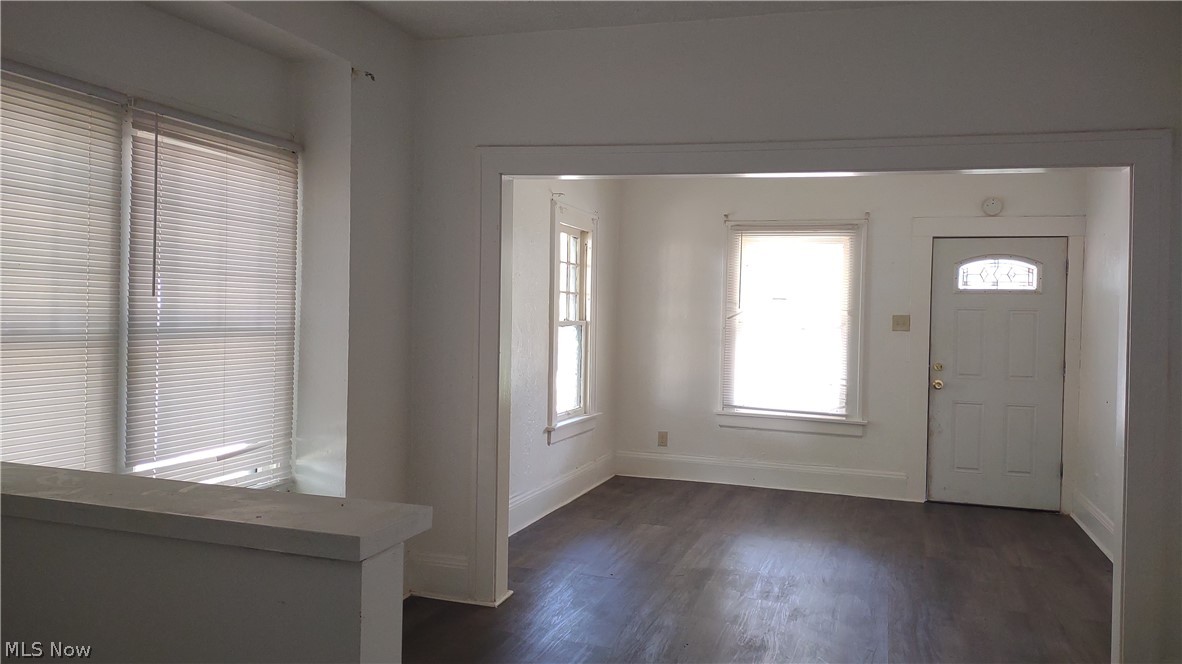 69 W Dalton Street Property Photo 2