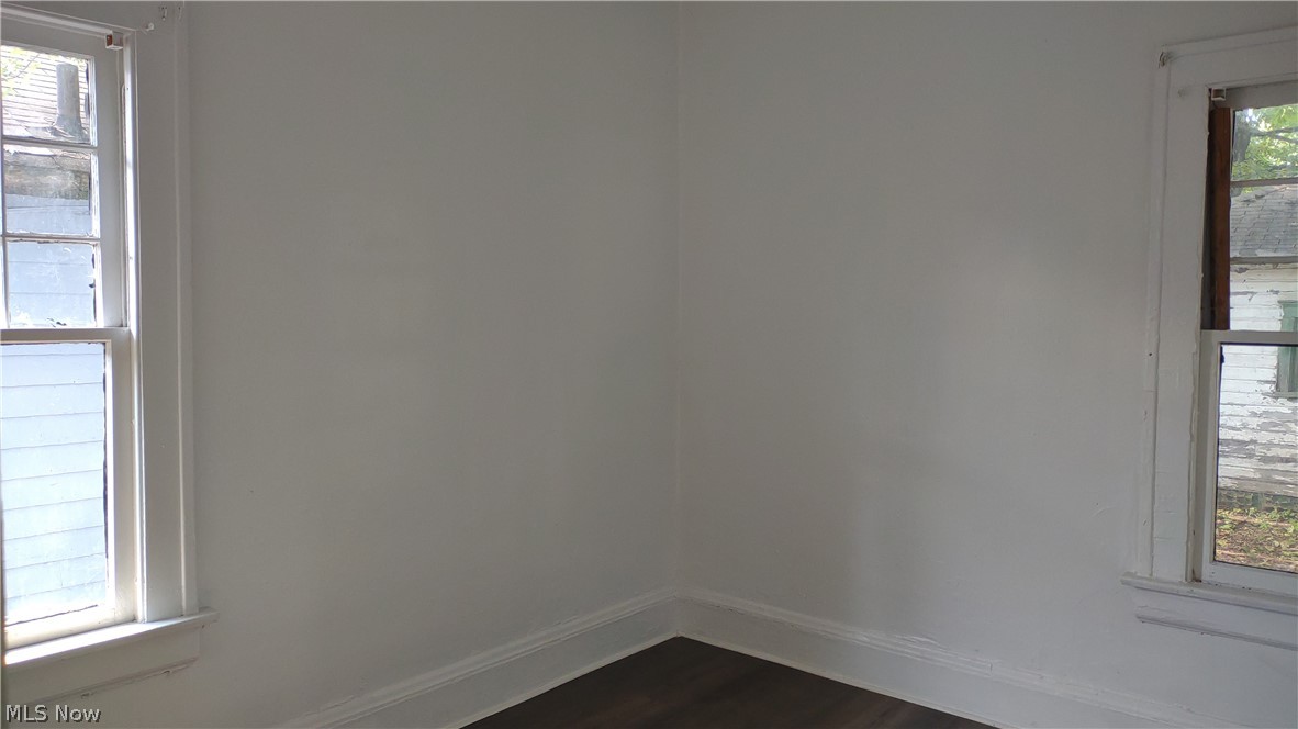 69 W Dalton Street Property Photo 7